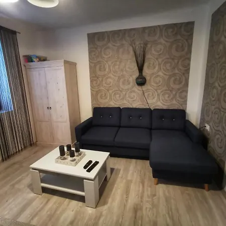A-B Apartman Gyula Exterior photo